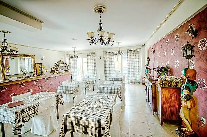 Heraion Hotel Calcídica 2*,